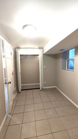 3643 S Hermitage Avenue B, Chicago, IL 60609