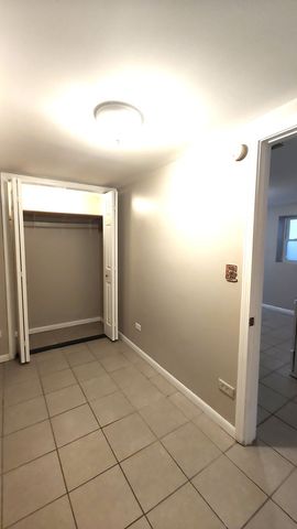 3643 S Hermitage Avenue B, Chicago, IL 60609