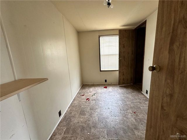 8110 Lake Citrus Drive, Edinburg, TX 78541