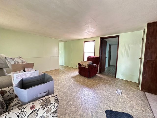 8110 Lake Citrus Drive, Edinburg, TX 78541