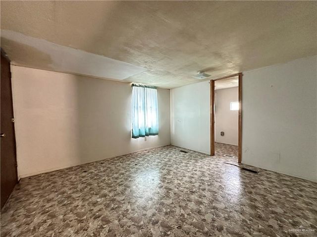 8110 Lake Citrus Drive, Edinburg, TX 78541