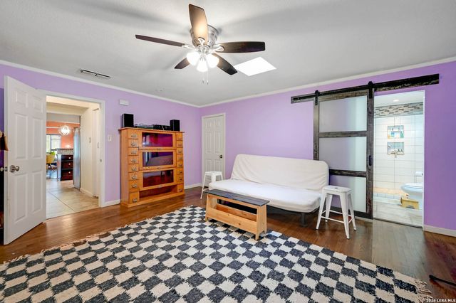 2231 W WOODLAWN AVE, San Antonio, TX 78201