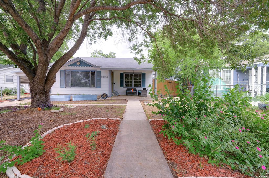 2231 W WOODLAWN AVE, San Antonio, TX 78201