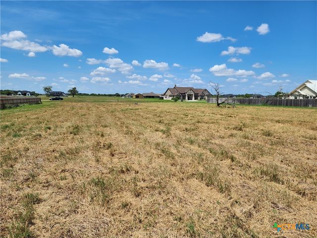 94 Sendera Loop, Victoria, TX 77904