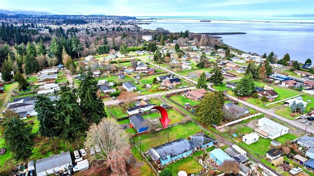 2117 E 5th Avenue, Port Angeles, WA 98362