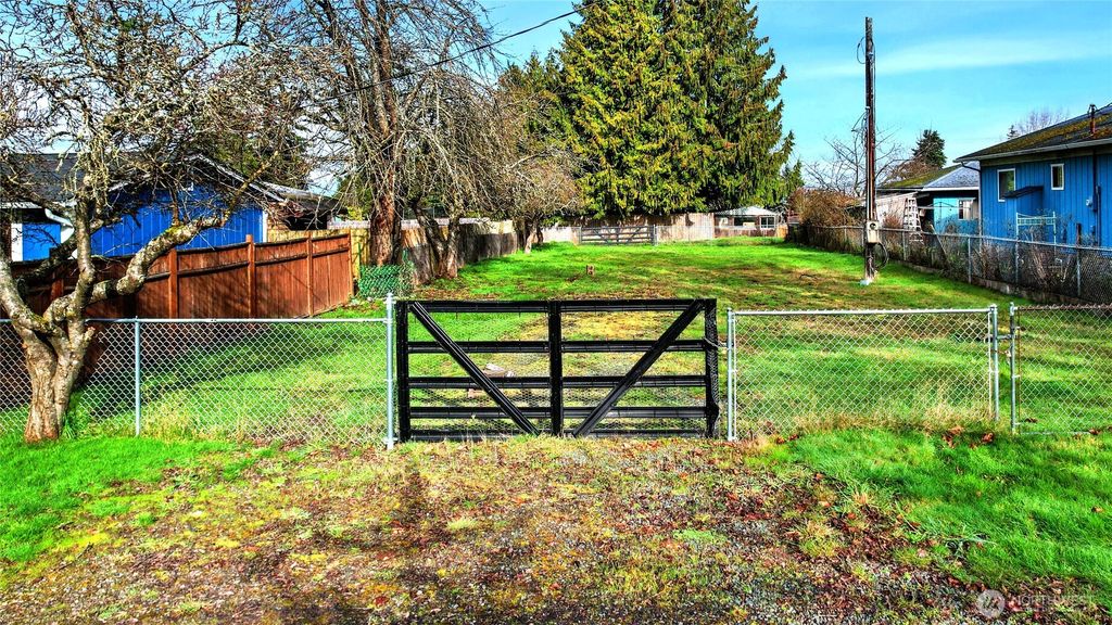 2117 E 5th Avenue, Port Angeles, WA 98362