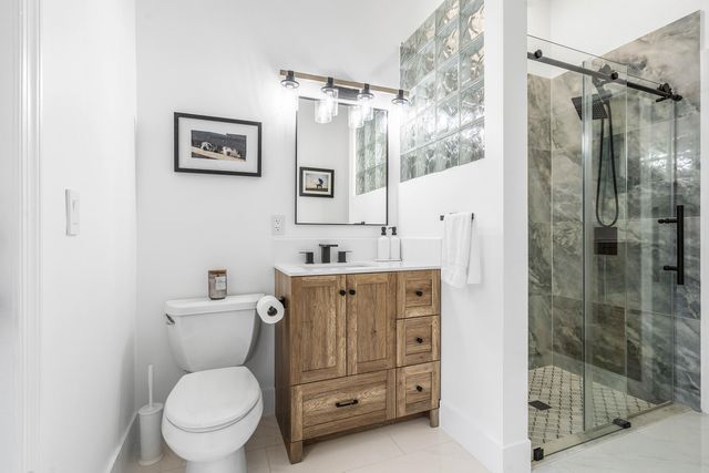 2800 Twin Oaks Way, Wellington, FL 33414