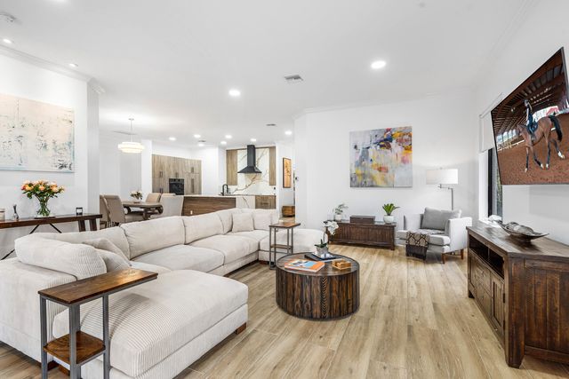 2800 Twin Oaks Way, Wellington, FL 33414