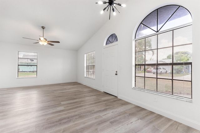 5629 SE Collins Avenue, Stuart, FL 34997