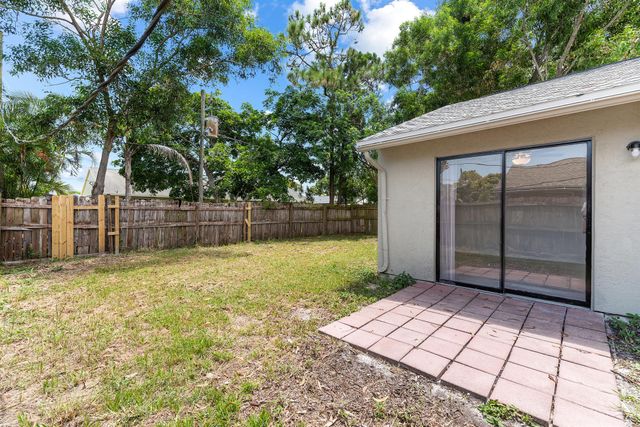 5629 SE Collins Avenue, Stuart, FL 34997