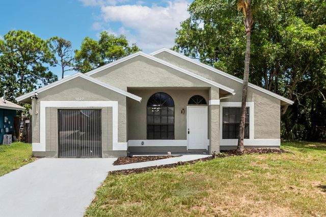 5629 SE Collins Avenue, Stuart, FL 34997