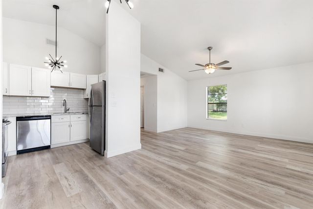 5629 SE Collins Avenue, Stuart, FL 34997