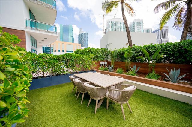 350 S MIAMI 1709, Miami, FL 33130