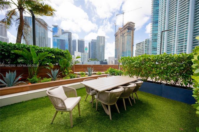 350 S MIAMI 1709, Miami, FL 33130