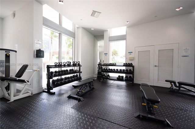 350 S MIAMI 1709, Miami, FL 33130