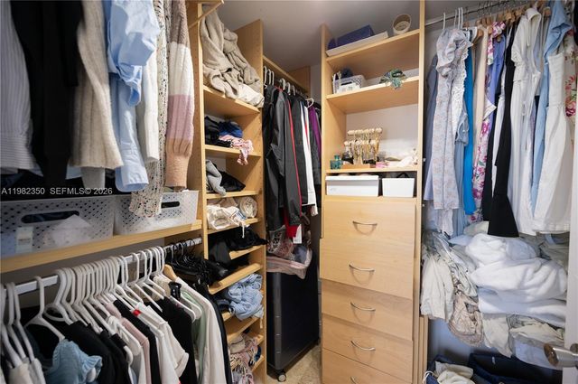 350 S MIAMI 1709, Miami, FL 33130