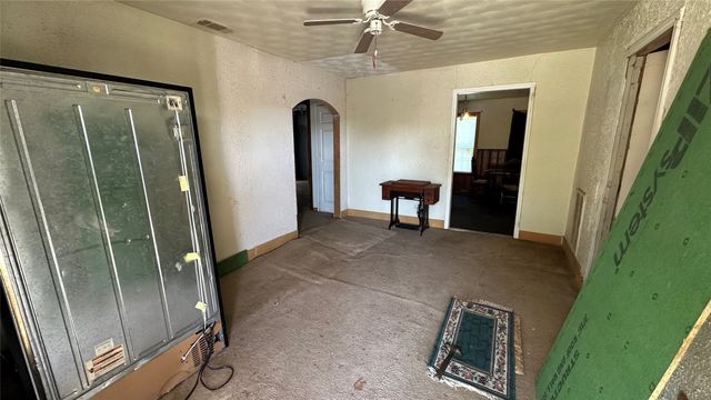 3815 Alsbury Street, Dallas, TX 75216