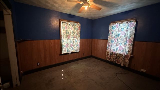 3815 Alsbury Street, Dallas, TX 75216