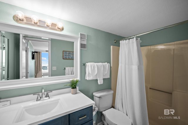 407 W Beach Boulevard 872, Gulf Shores, AL 36542