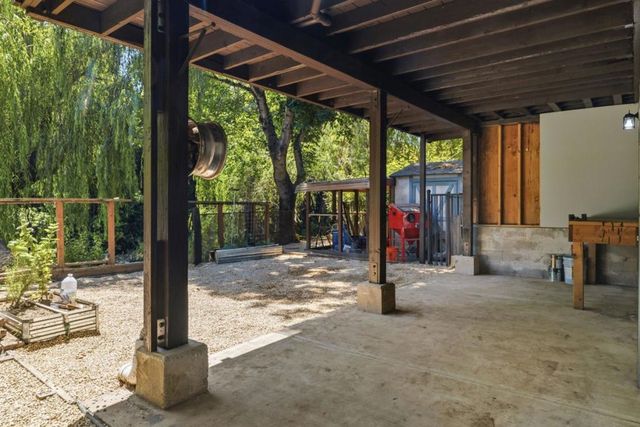 338 River Road, Felton, CA 95018