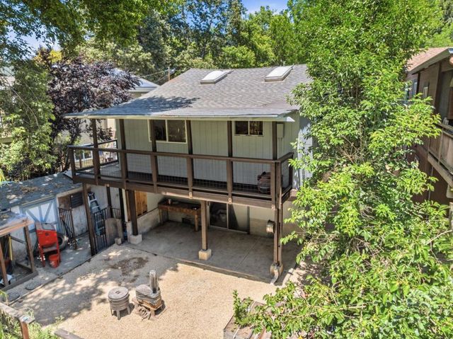 338 River Road, Felton, CA 95018