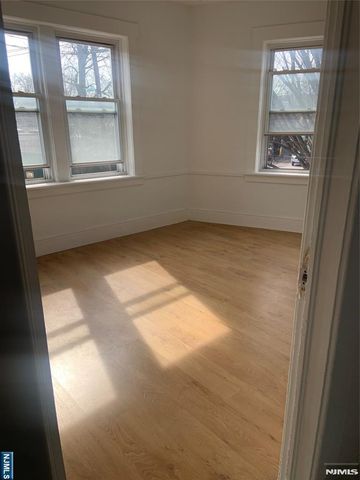 436 Main Street, Lodi, NJ 07644