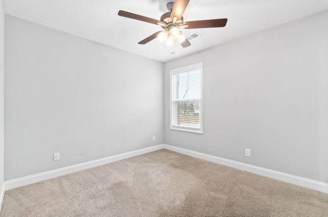 1625 Golf Club Ln Unit 107, Clarksville, TN 37043