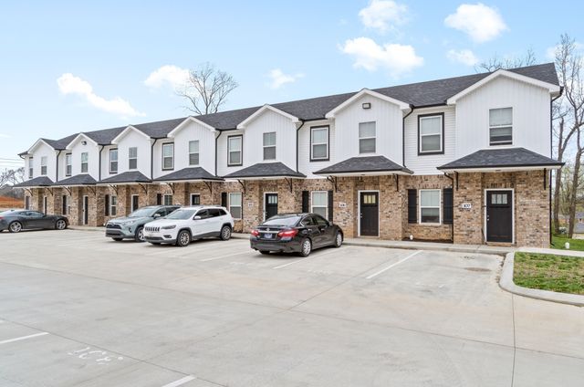 1625 Golf Club Ln Unit 107, Clarksville, TN 37043