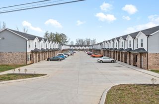 1625 Golf Club Ln Unit 107, Clarksville, TN 37043