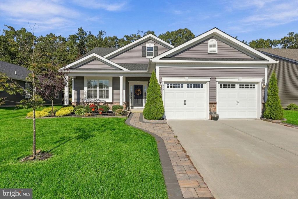 372 BERRHILL DR, WILLIAMSTOWN, NJ 08094 — exterior