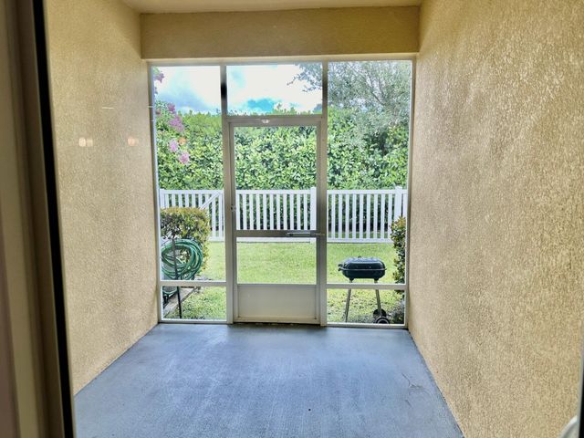 6112 NW Cullen Way, Port St. Lucie, Port St Lucie, FL 34983