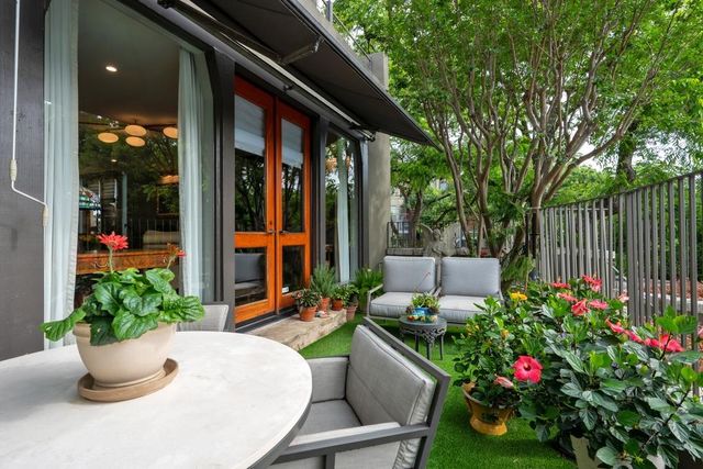 1111 W 12th ST 108, Austin, TX 78703