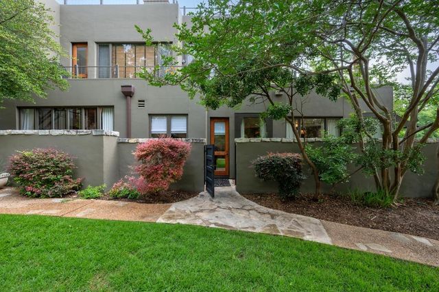 1111 W 12th ST 108, Austin, TX 78703
