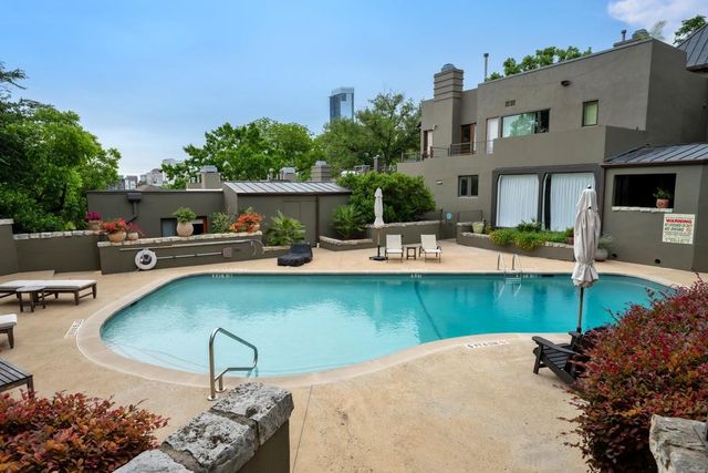 1111 W 12th ST 108, Austin, TX 78703