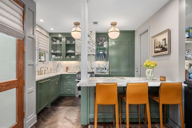1111 W 12th ST 108, Austin, TX 78703
