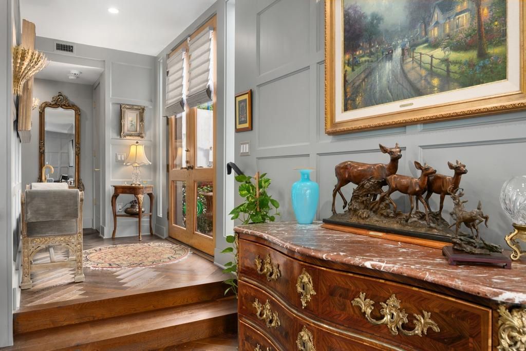 1111 W 12th ST 108, Austin, TX 78703