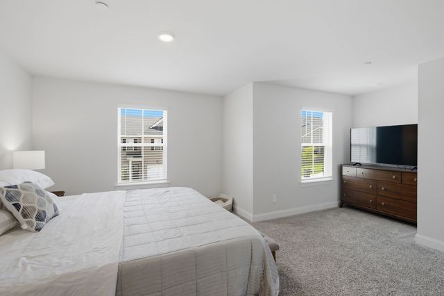 204 Douglas Bend Rd Unit 1502, Gallatin, TN 37066