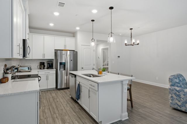 204 Douglas Bend Rd Unit 1502, Gallatin, TN 37066