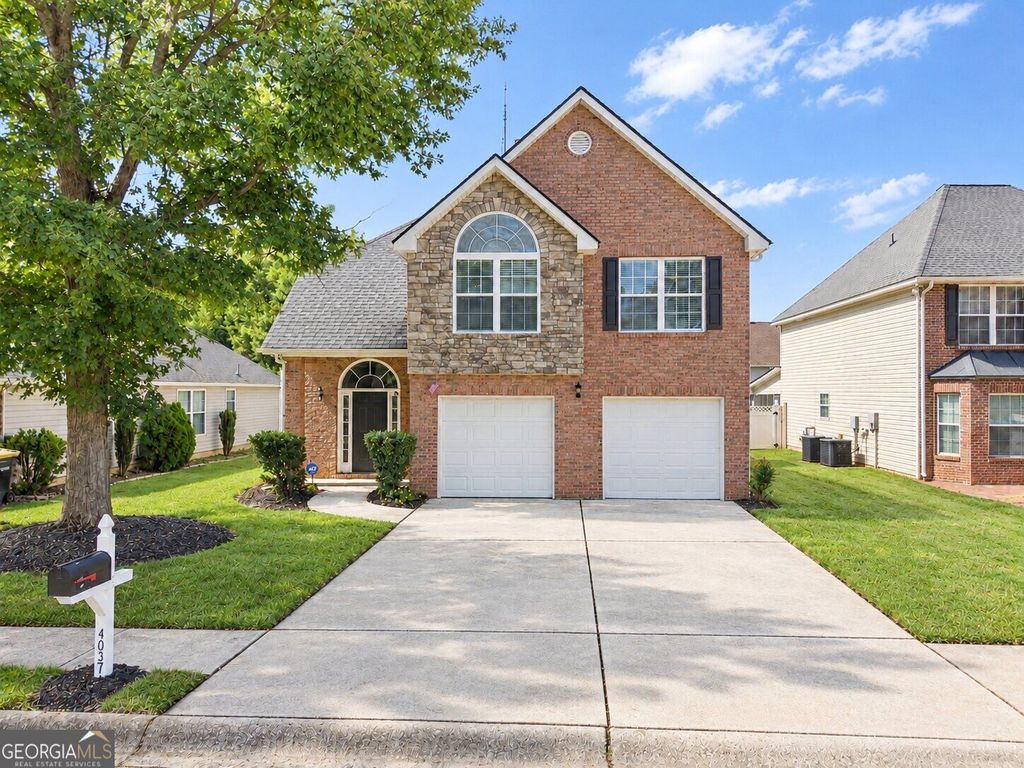 11657 Flemming Court, Hampton, GA 30228 — exterior