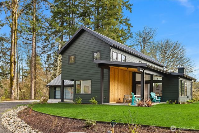 9661 NE Pine Street, Bainbridge Island, WA 98110