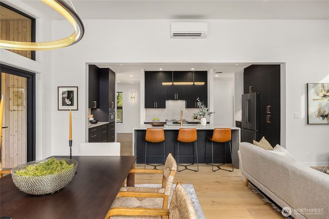 9661 NE Pine Street, Bainbridge Island, WA 98110