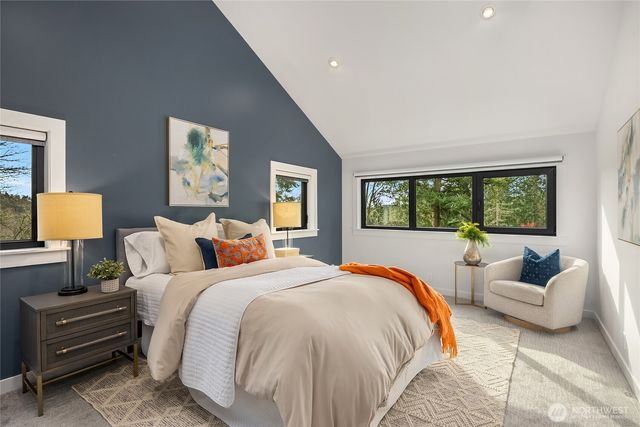 9661 NE Pine Street, Bainbridge Island, WA 98110