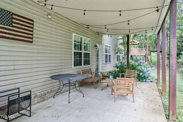 194 Sunset Meadows Court, Gray, TN 37615