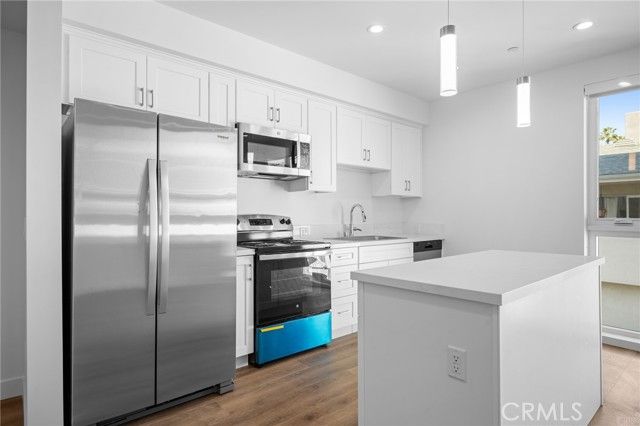 10657 Moorpark Street 204, North Hollywood (los Angeles), CA 91602