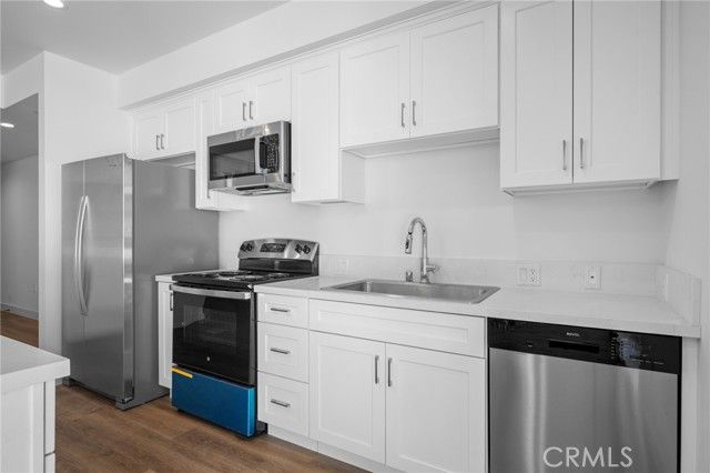 10657 Moorpark Street 204, North Hollywood (los Angeles), CA 91602