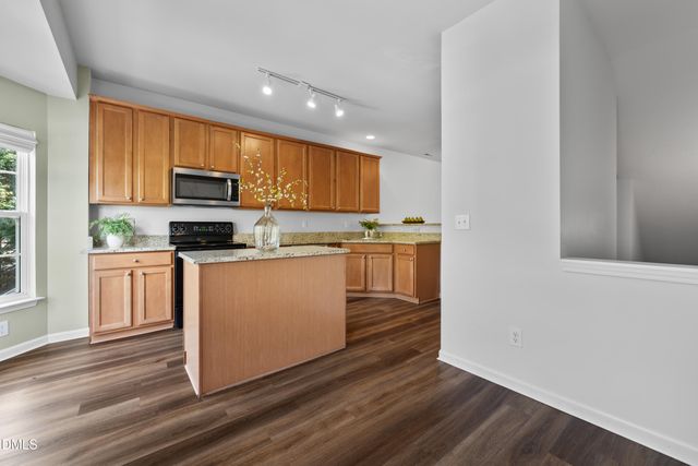 2806 Wyntercrest Lane, Durham, NC 27713