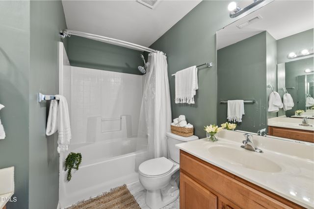 2806 Wyntercrest Lane, Durham, NC 27713