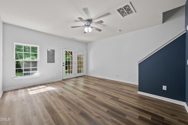 2806 Wyntercrest Lane, Durham, NC 27713