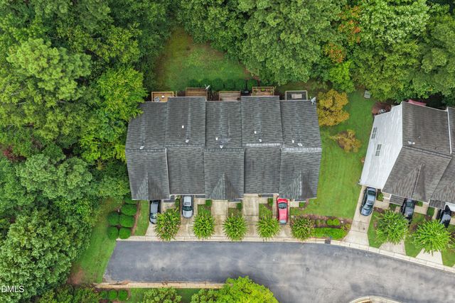 2806 Wyntercrest Lane, Durham, NC 27713