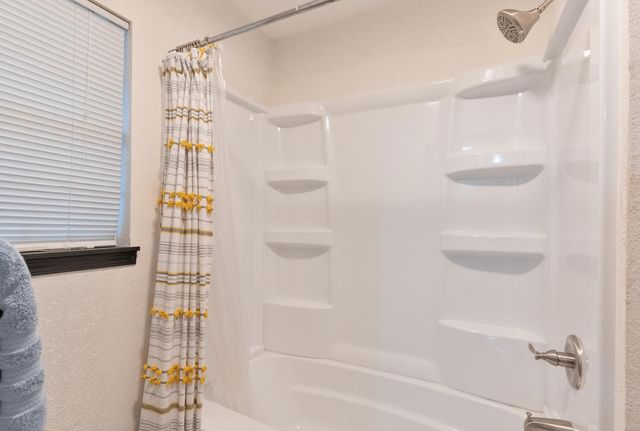 26 Fall Creek Trail, Branson, MO 65616